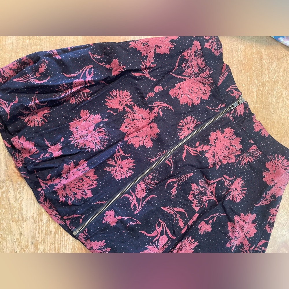 Silence + Noise red and black floral mini skirt